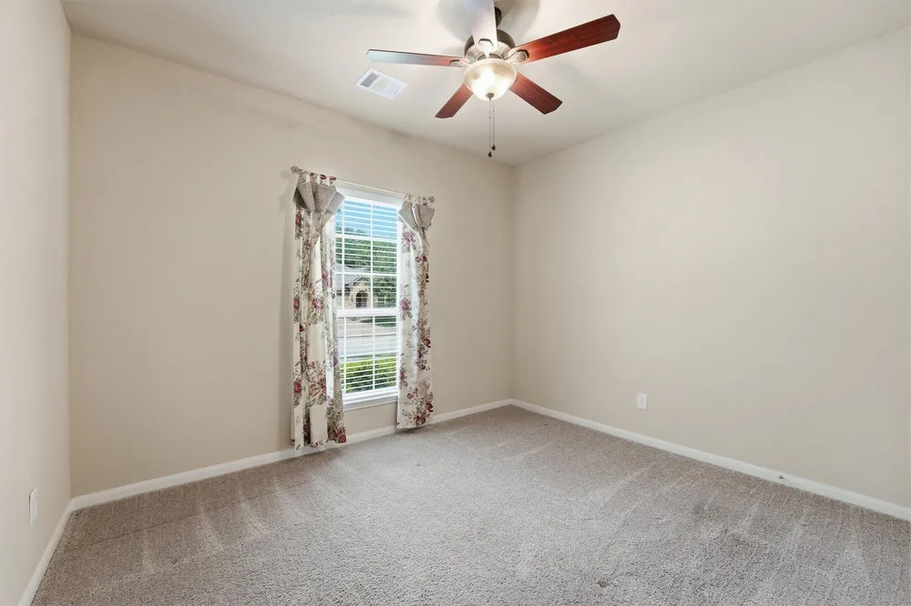 23722 Bernshausen Dr, Spring, TX 77389-2059