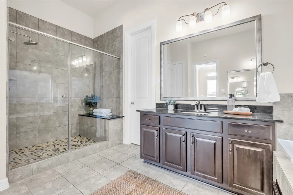 2105 Westbourne Park Dr, Houston, TX 77077