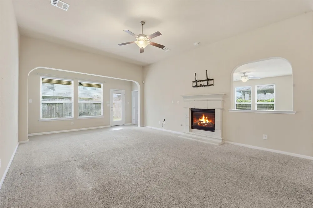 23722 Bernshausen Dr, Spring, TX 77389-2059