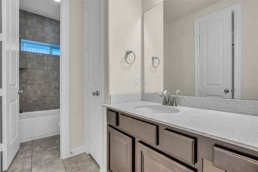 2105 Westbourne Park Dr, Houston, TX 77077