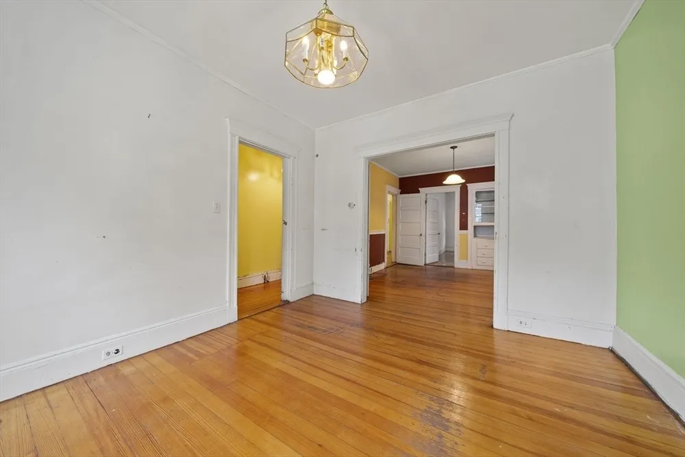 117 Williams St, Boston, MA 02130