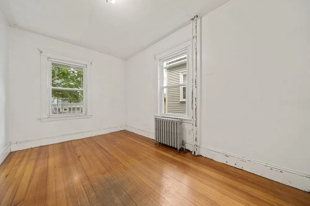 117 Williams St, Boston, MA 02130