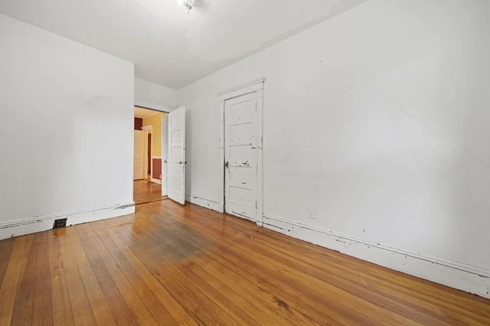 117 Williams St, Boston, MA 02130