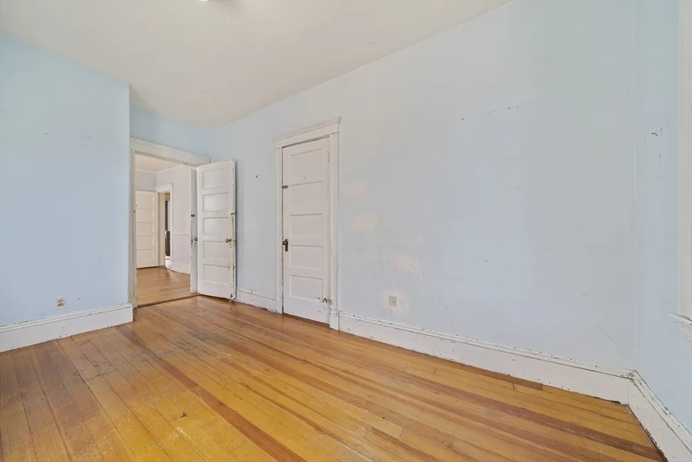 117 Williams St, Boston, MA 02130