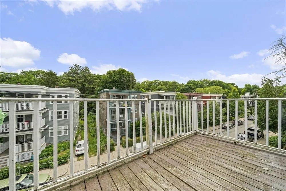 117 Williams St, Boston, MA 02130