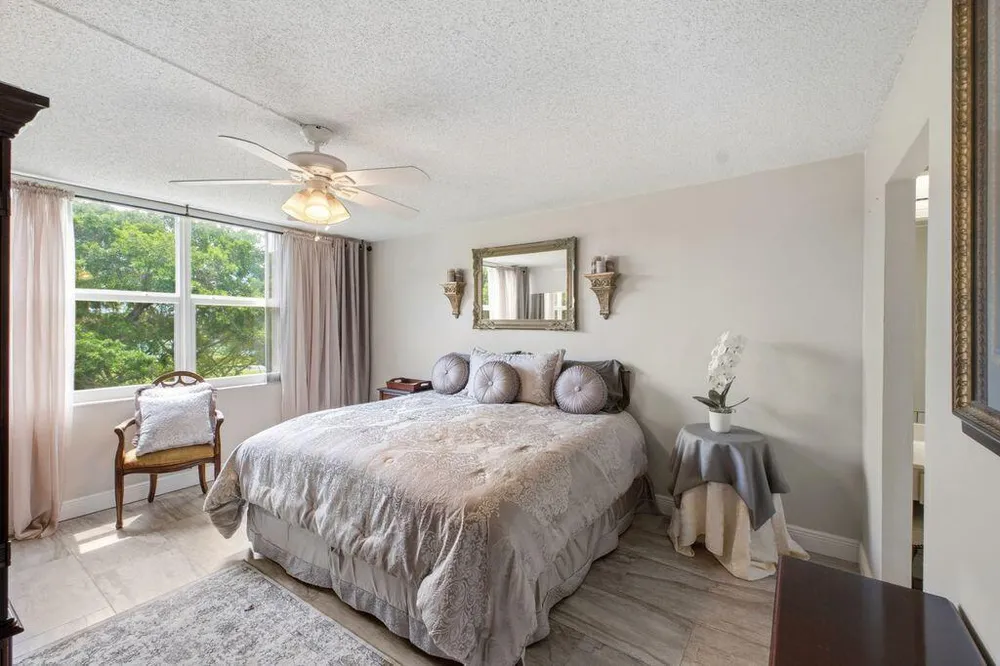 3801 Environ Blvd, Lauderhill, FL 33319