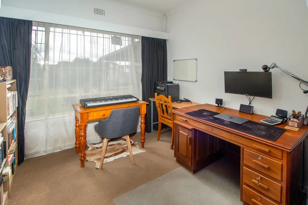 South Africa, Gauteng, Randpark Ridge, Knoppiesdoring Street, 14