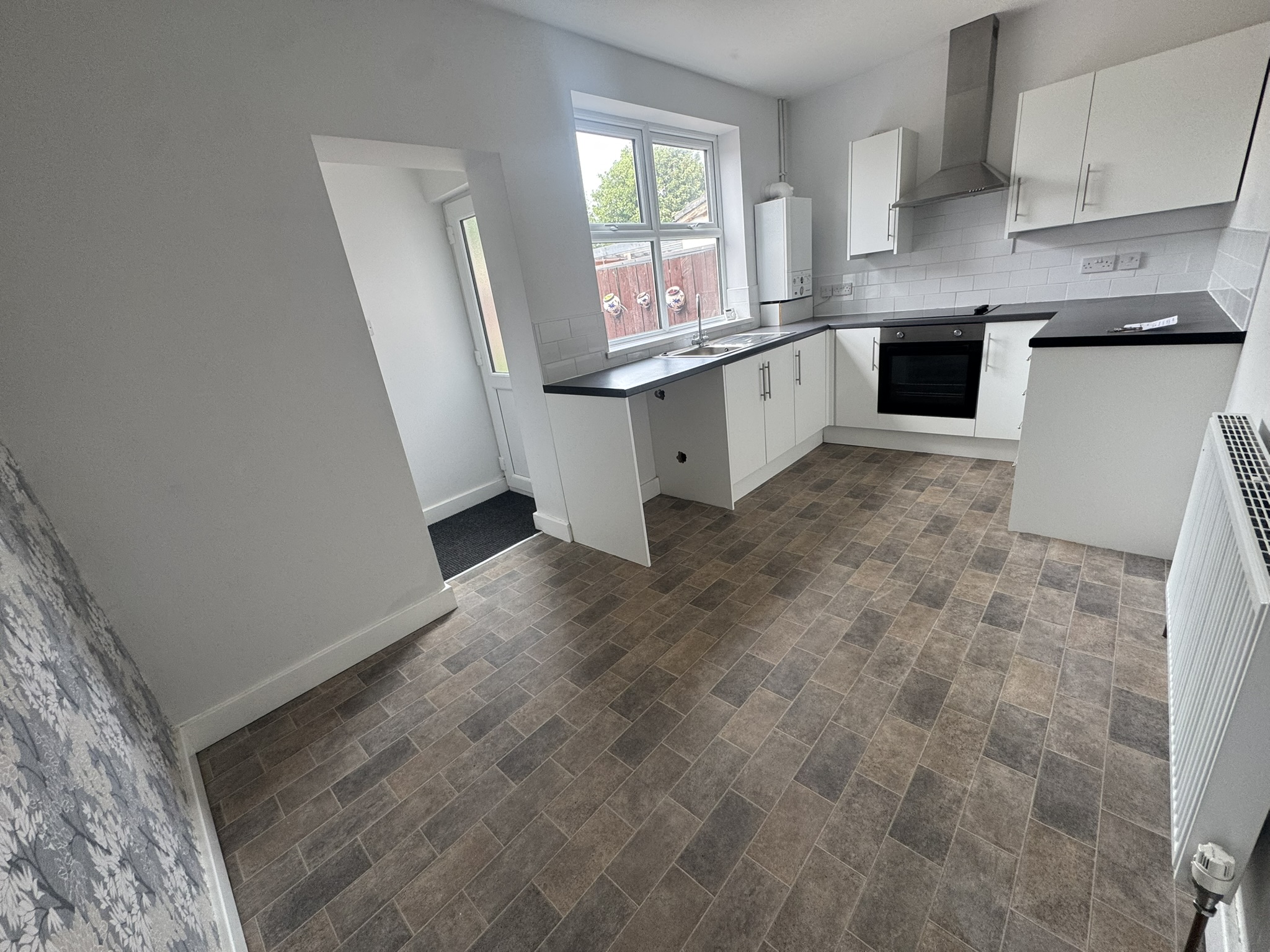 87 Oldstead Avenue  Image 4