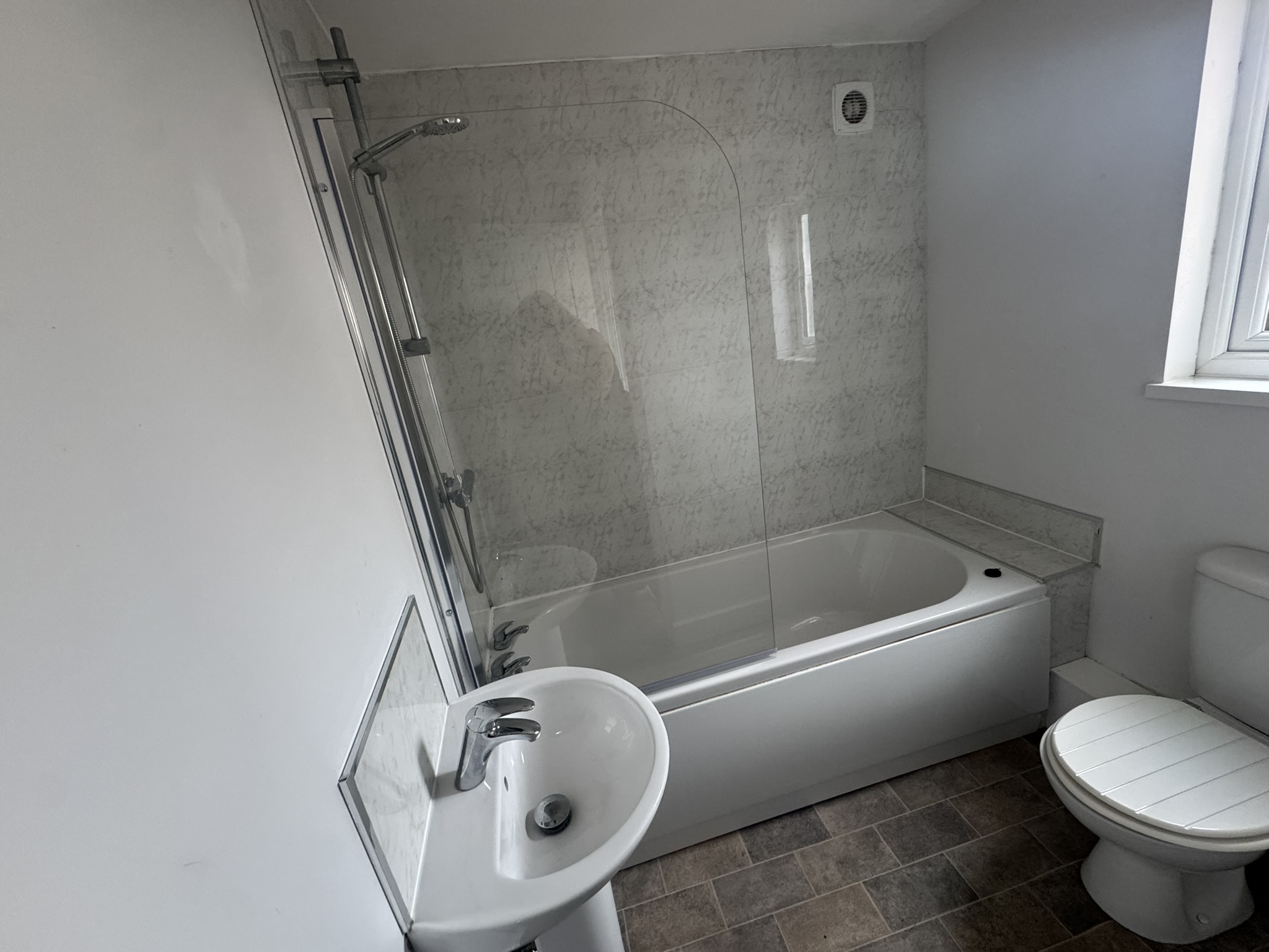 87 Oldstead Avenue  Image 6