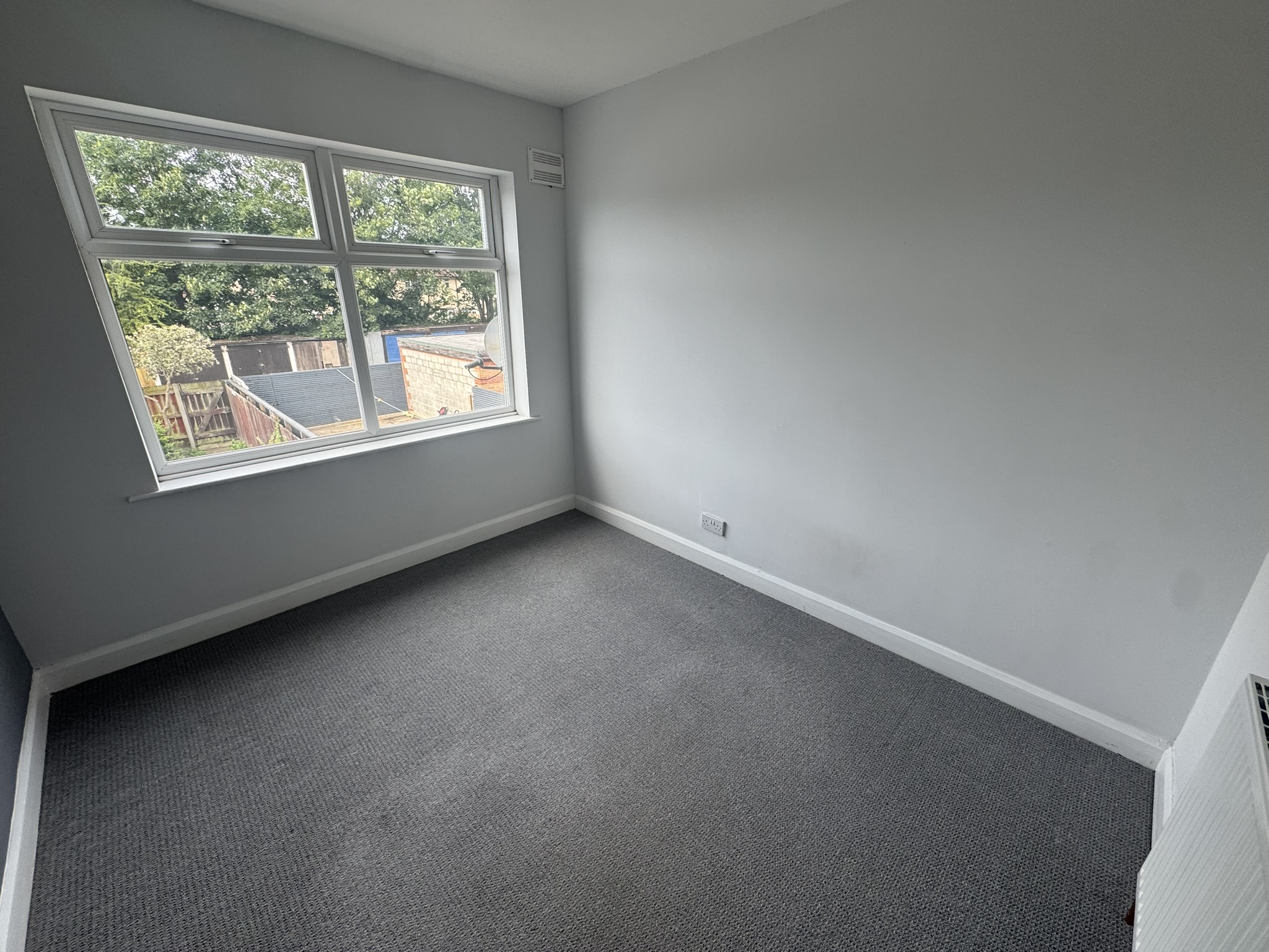 87 Oldstead Avenue  Image 8