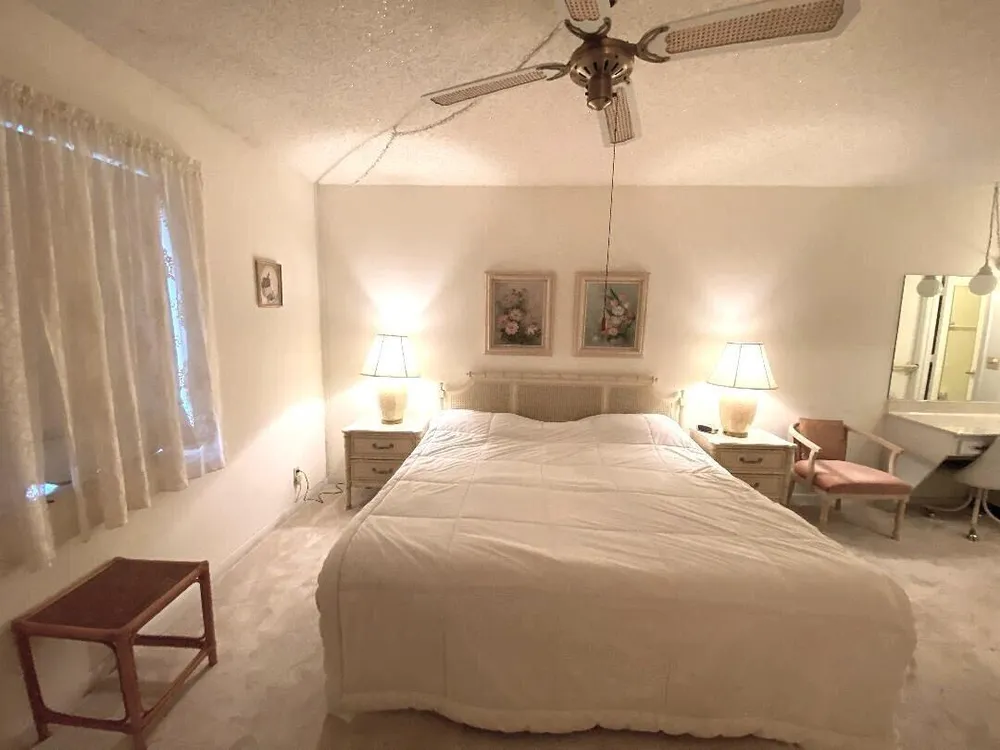 2331 Croton Ln, Delray Beach, FL 33445