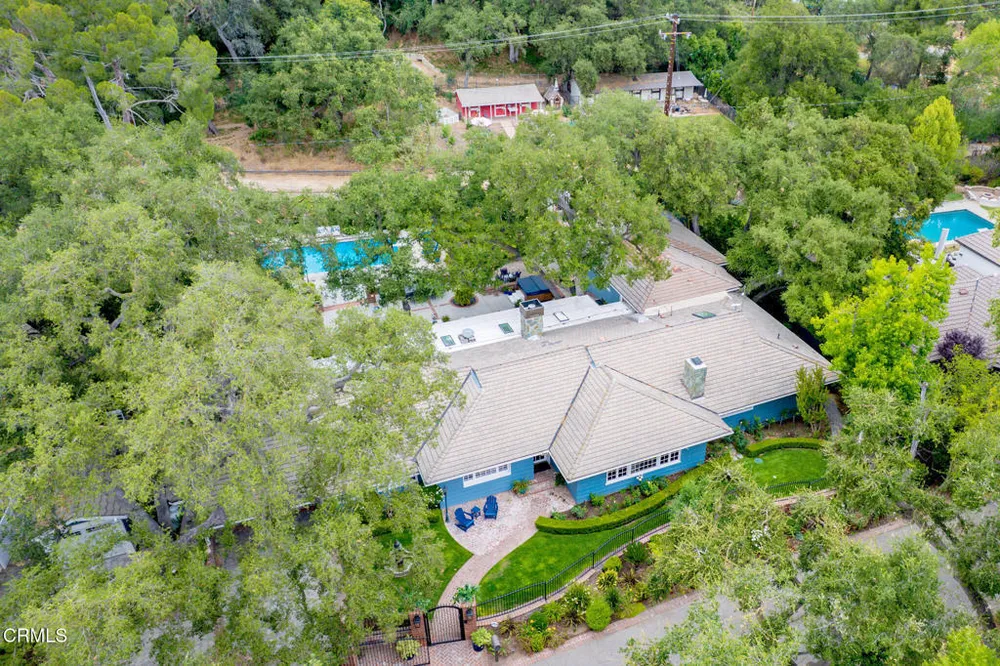 525 Berkshire Ave, La Canada Flintridge, CA 91011