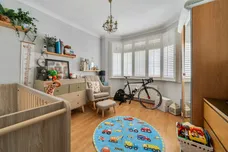 Sketty Road, Enfield