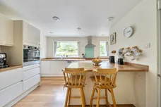 Houndean Rise, Lewes, BN7 photo 2
