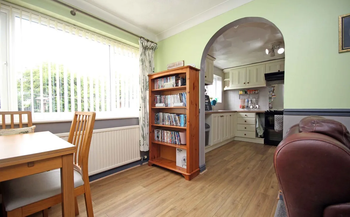 Roe Buck Estate, Llanfachraeth, Holyhead, Isle of Anglesey, LL65