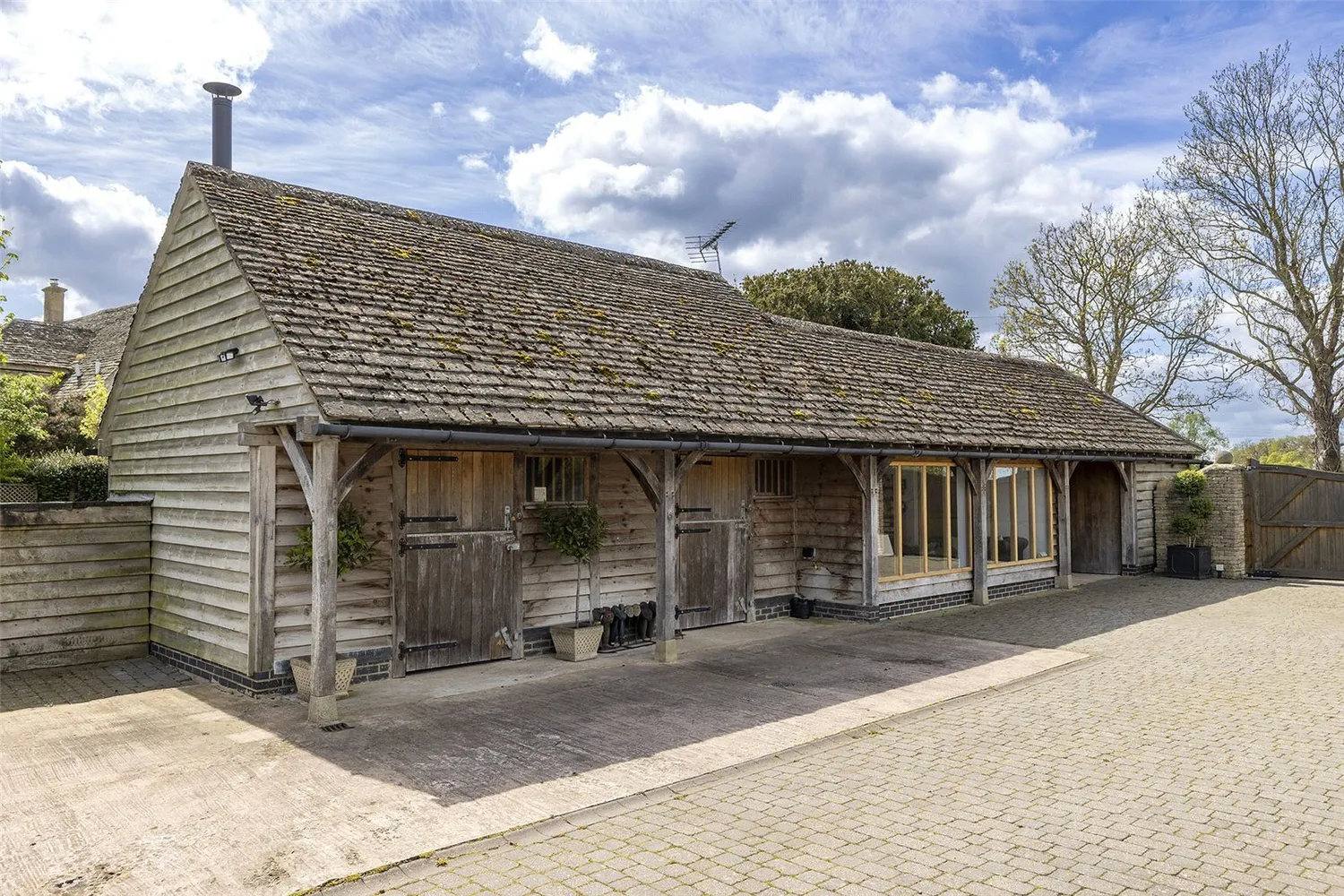 Saintbury, Broadway, WR12 photo 13
