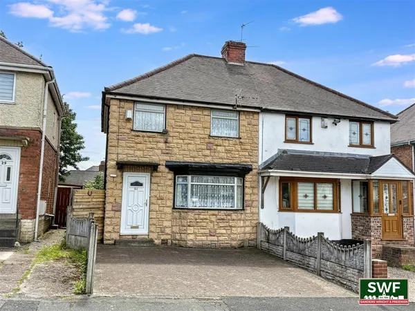 Cadle Road, Low Hill