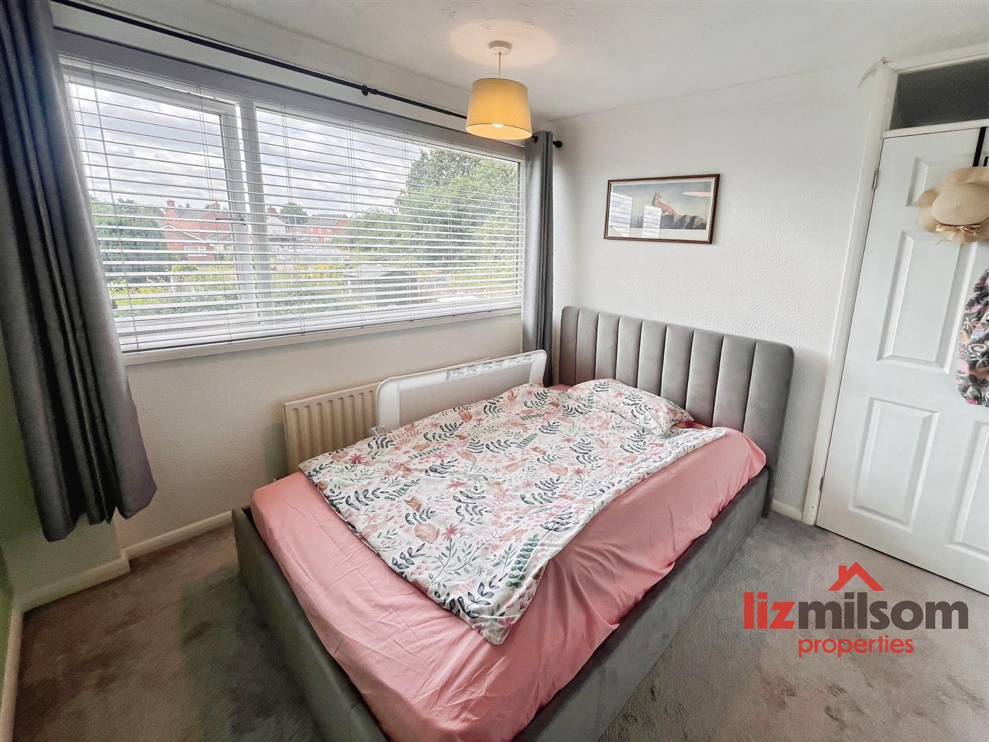 Oversetts Court, Swadlincote Image 15