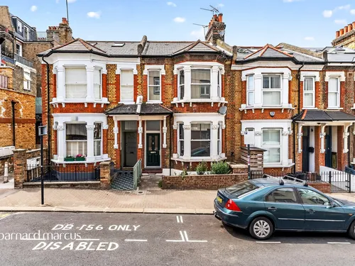 Kathleen Road, Londonphoto