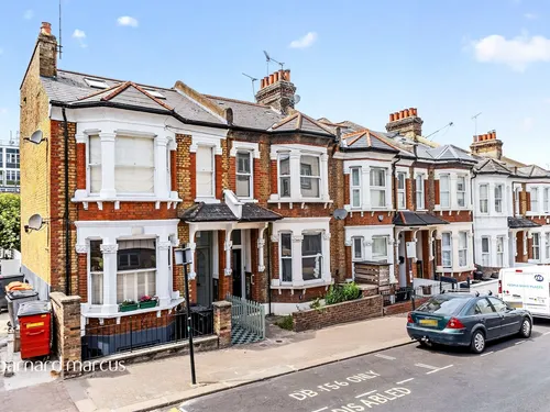 Kathleen Road, Londonphoto