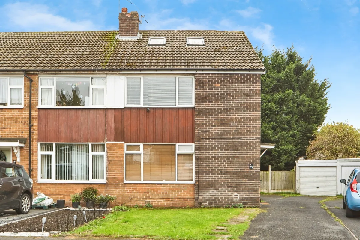 Garth Walk, LEEDS