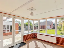 Masefield Road, Kettering thumb 3