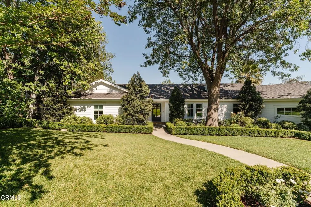 5120 Hayman Ave, La Canada Flintridge, CA 91011