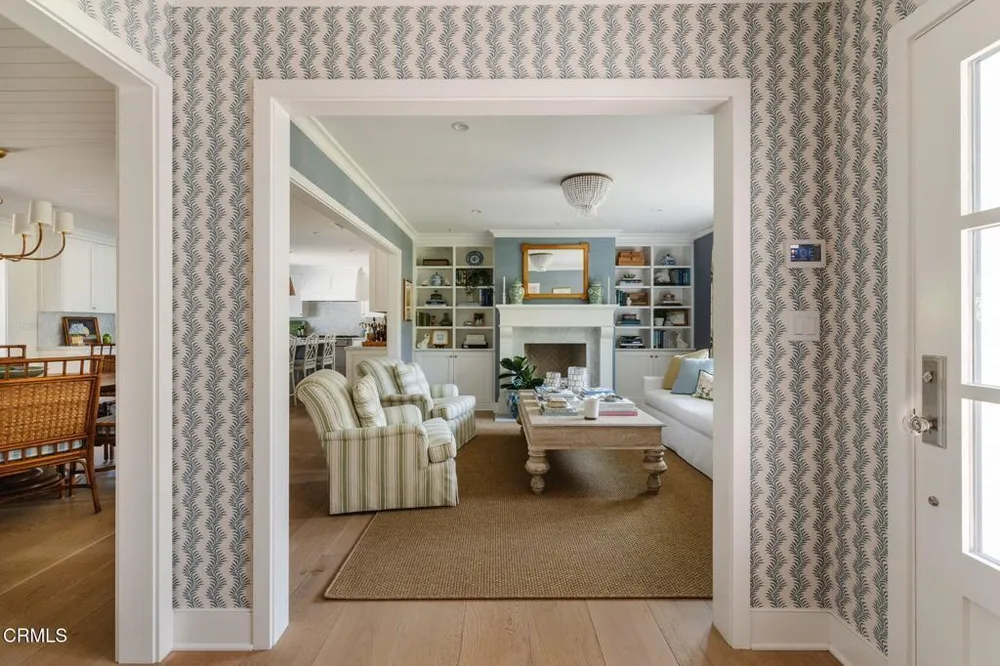 5120 Hayman Ave, La Canada Flintridge, CA 91011
