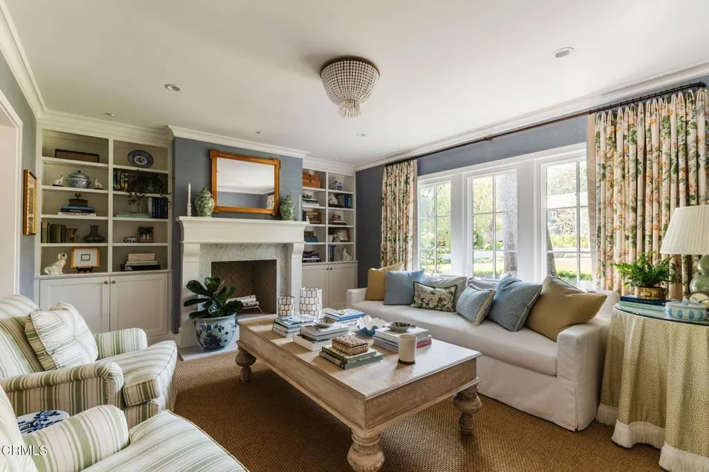 5120 Hayman Ave, La Canada Flintridge, CA 91011