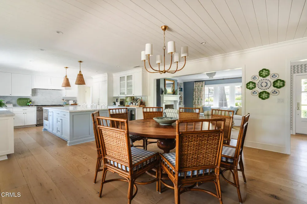 5120 Hayman Ave, La Canada Flintridge, CA 91011