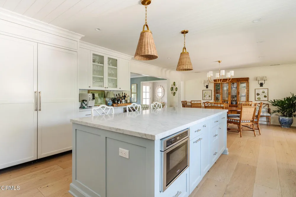 5120 Hayman Ave, La Canada Flintridge, CA 91011