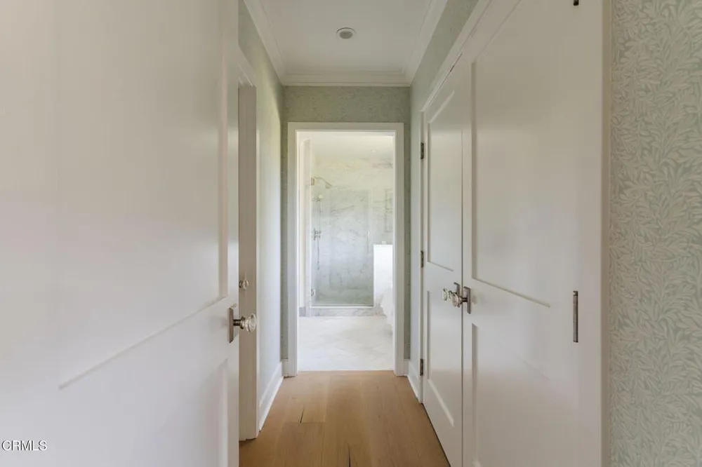 5120 Hayman Ave, La Canada Flintridge, CA 91011