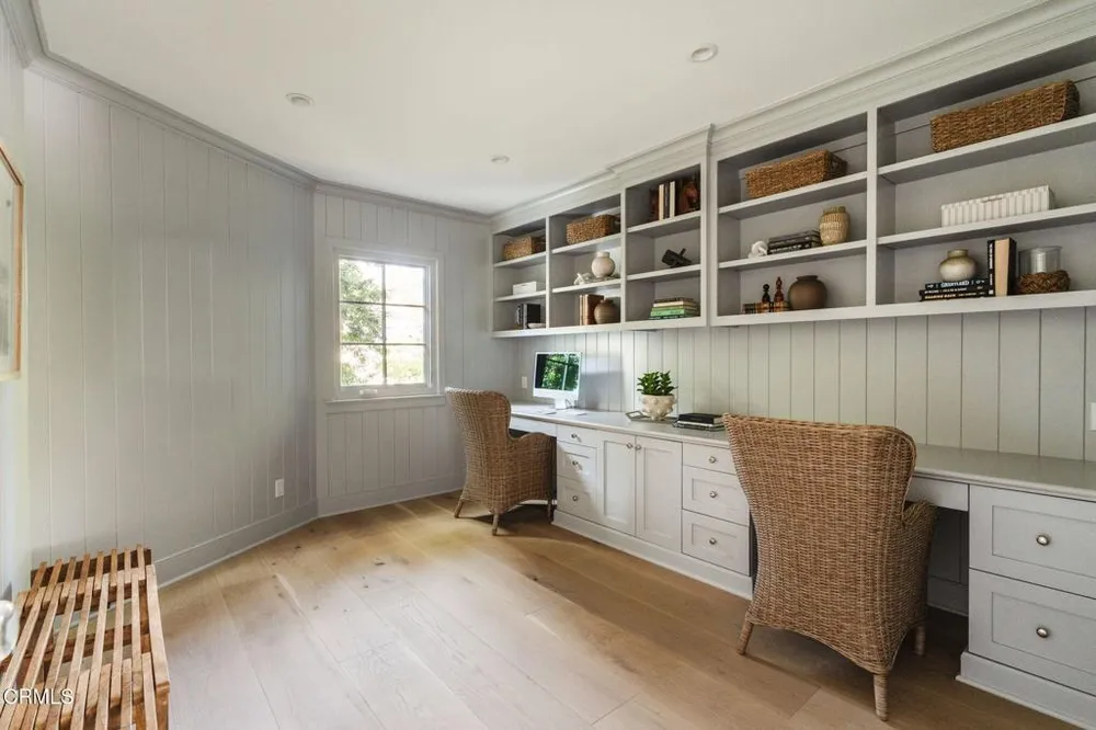 5120 Hayman Ave, La Canada Flintridge, CA 91011