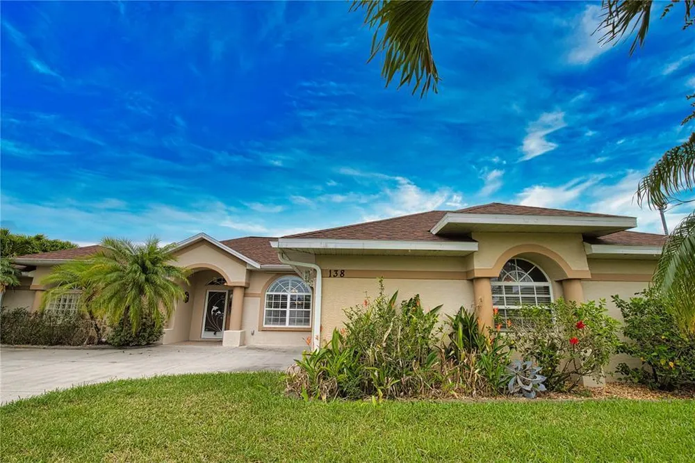 138 Broadmoor Ln, Rotonda, FL 33947