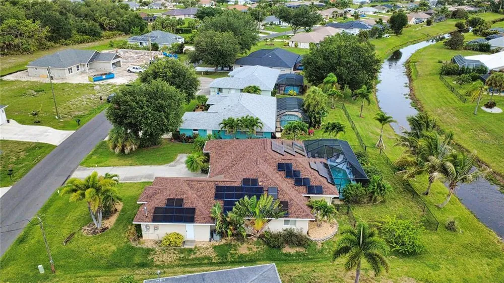 138 Broadmoor Ln, Rotonda, FL 33947