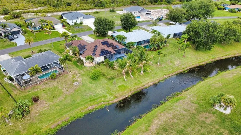 138 Broadmoor Ln, Rotonda, FL 33947
