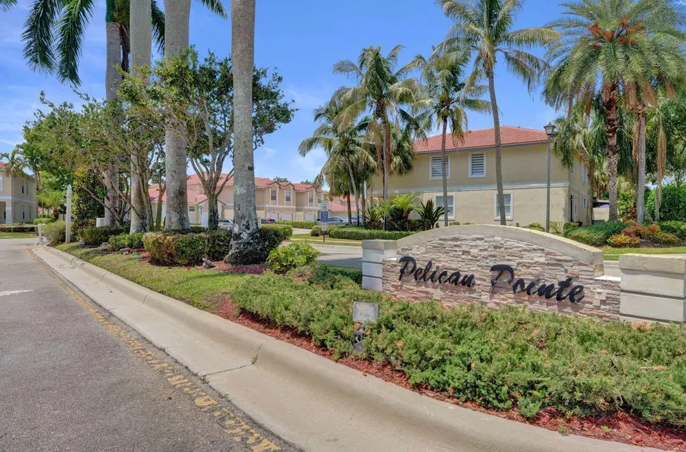 11646 NW 47th Dr, Coral Springs, FL 33076