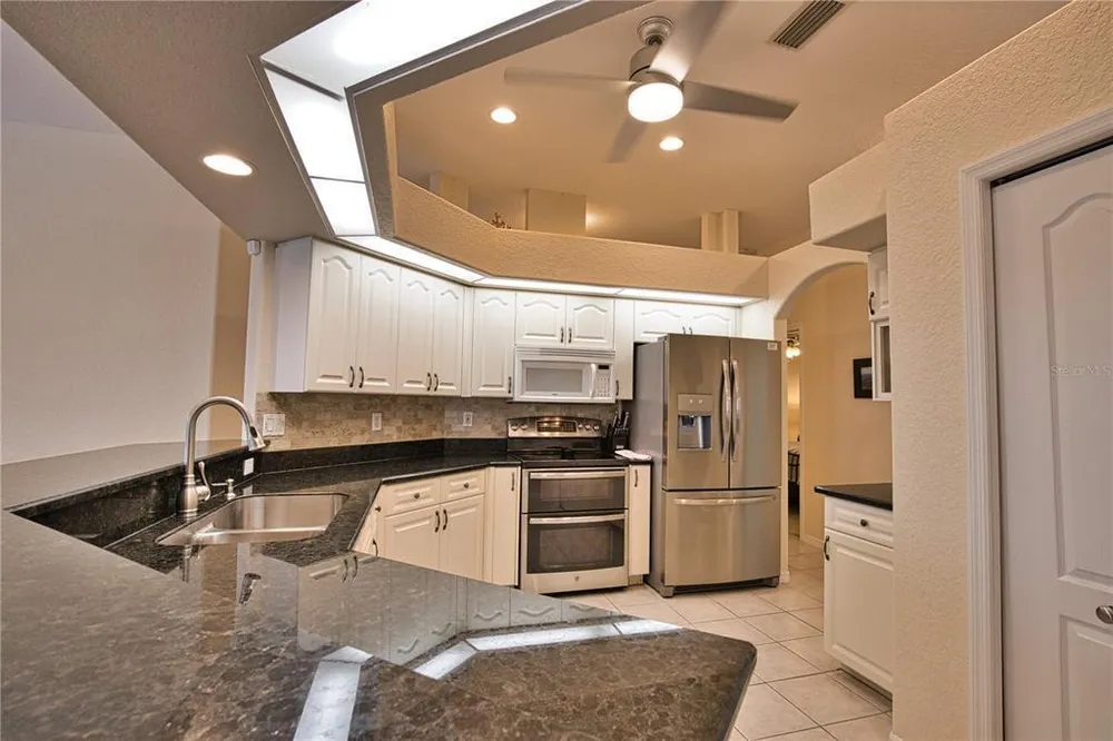 138 Broadmoor Ln, Rotonda, FL 33947