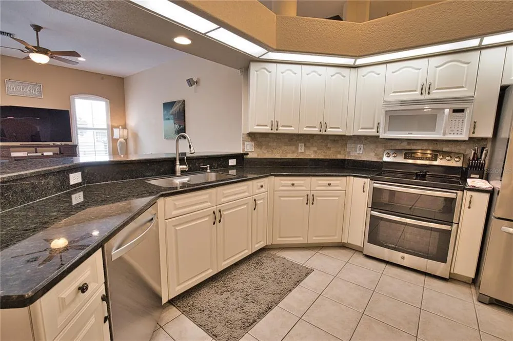 138 Broadmoor Ln, Rotonda, FL 33947
