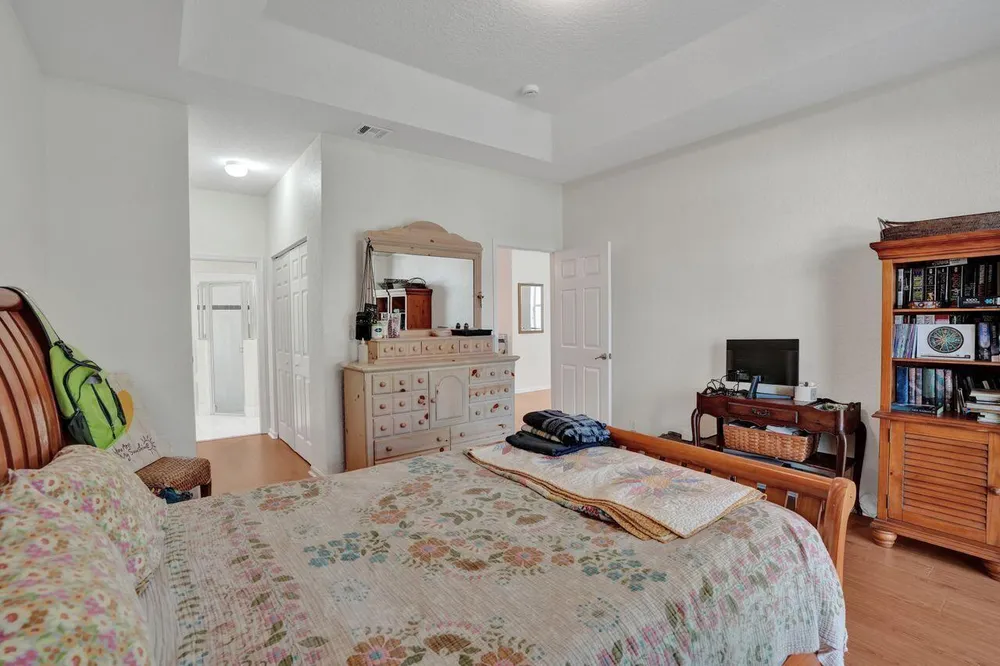 11646 NW 47th Dr, Coral Springs, FL 33076