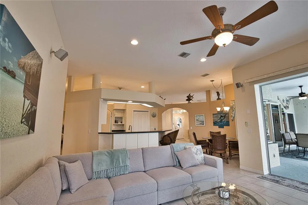 138 Broadmoor Ln, Rotonda, FL 33947