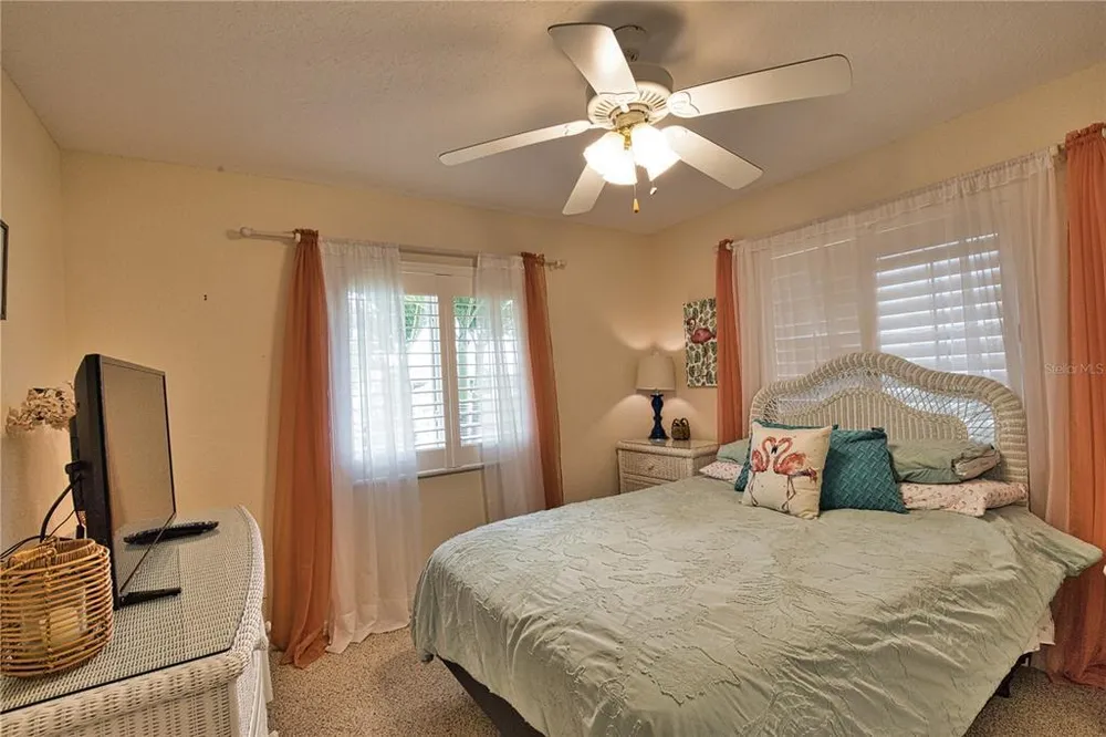 138 Broadmoor Ln, Rotonda, FL 33947