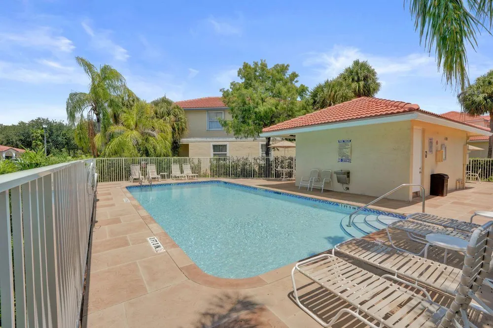11646 NW 47th Dr, Coral Springs, FL 33076