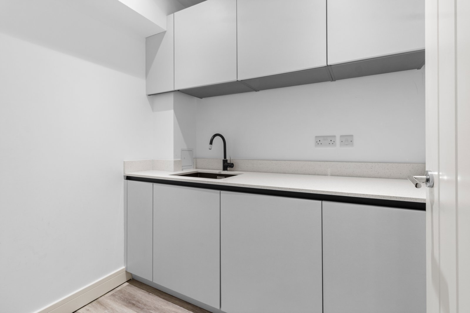 Tonbridge Road, Pembury, Tunbridge Wells, Kent, TN2 Image 8