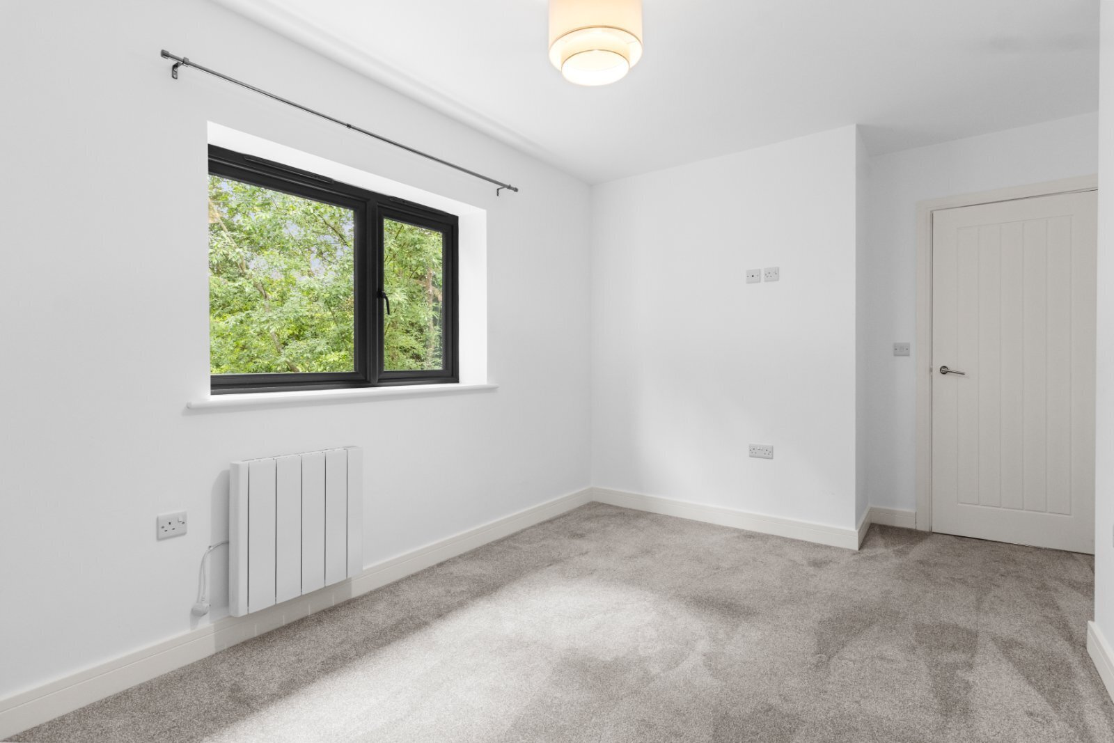 Tonbridge Road, Pembury, Tunbridge Wells, Kent, TN2 Image 17