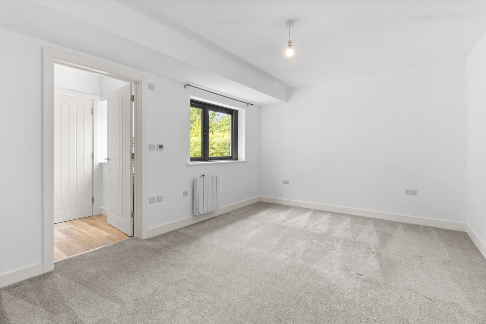 Tonbridge Road, Pembury, Tunbridge Wells, Kent, TN2 Image 18