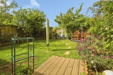 Knights Garden, Hailsham