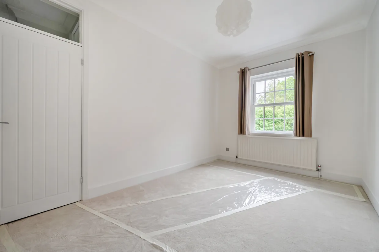 Bulstrode Court, Gerrards Cross, SL9 photo 9