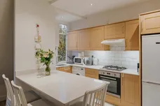 Greencroft Gardens, London, NW6 photo 12