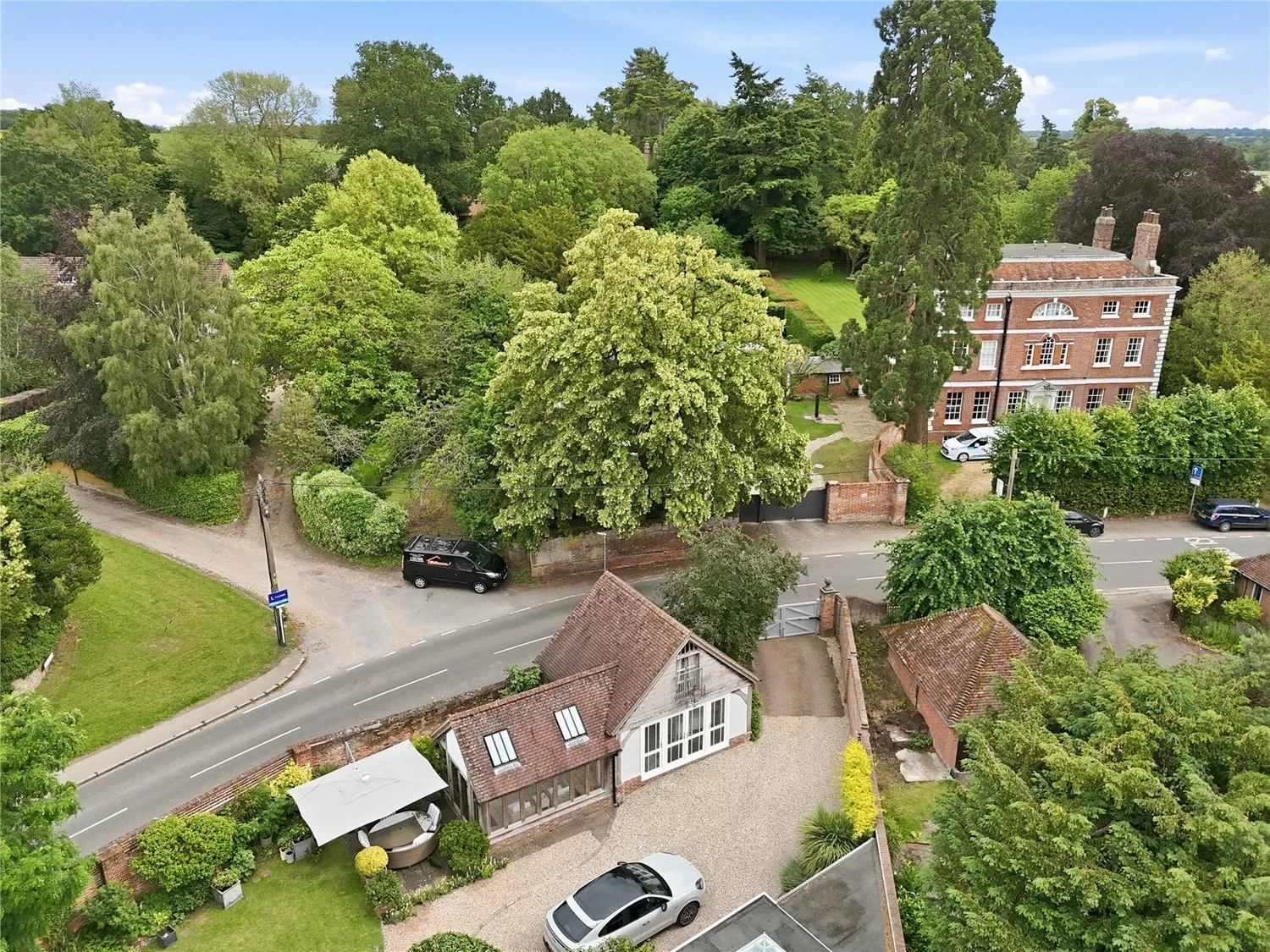 Queen Street, Castle Hedingham, CO9 photo 47
